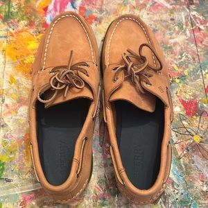 SPERRY light Tan Boat Shoes EUC M6